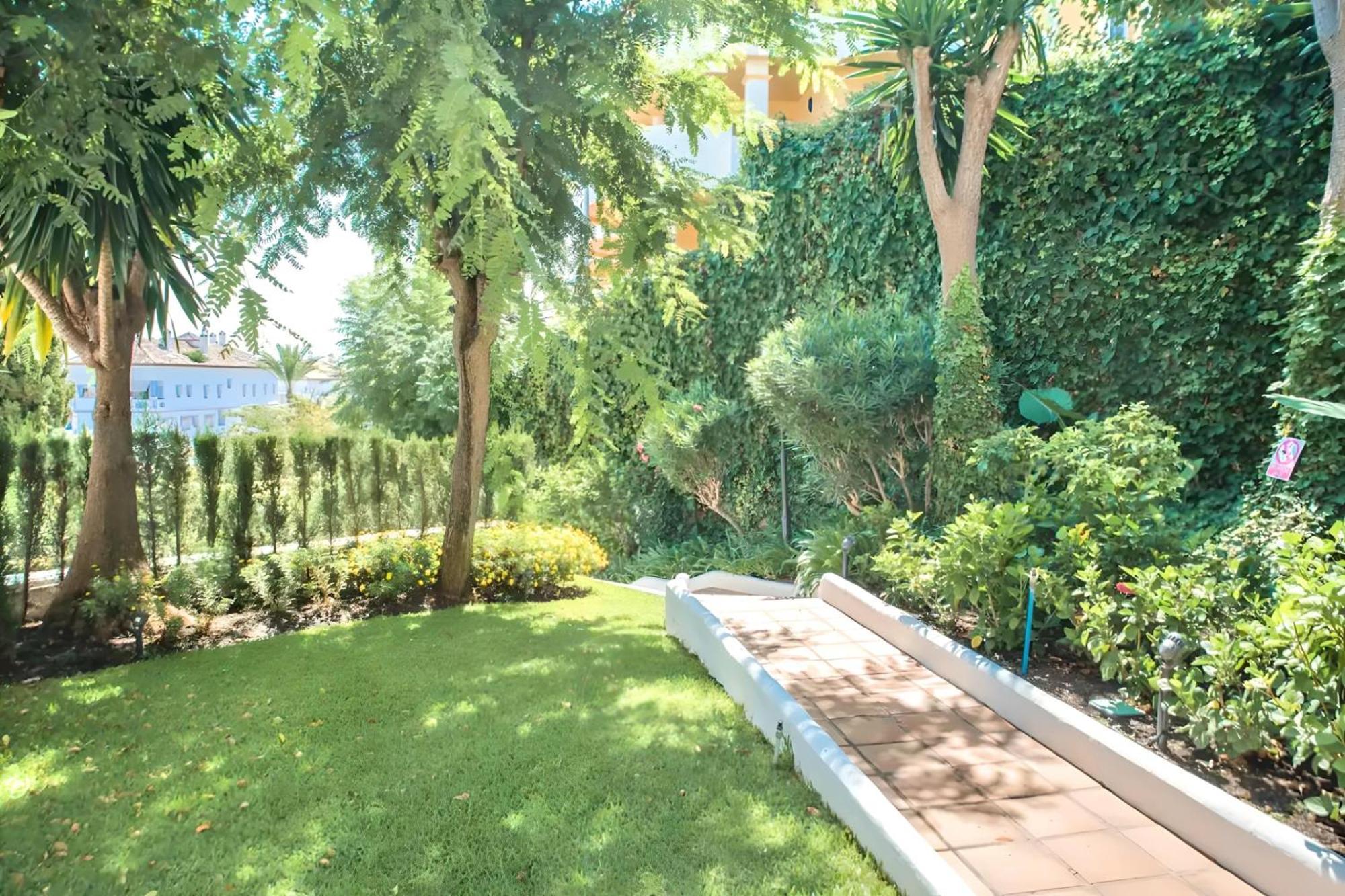 Gorgeous 2Br Apt. W/ Mountain View Puerto Banus Μαρμπέλλα Εξωτερικό φωτογραφία