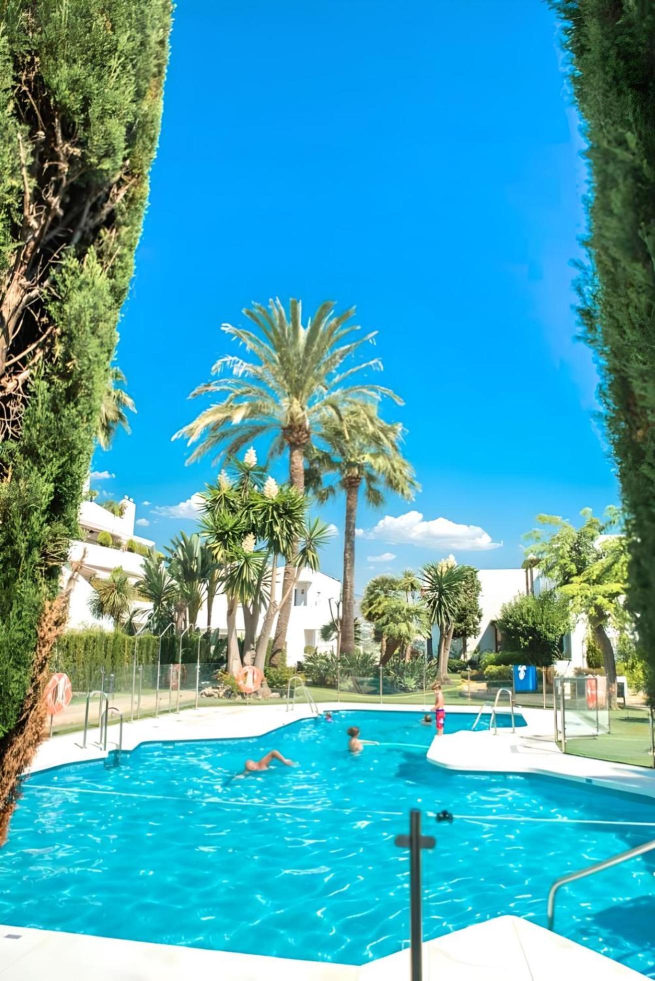 Gorgeous 2Br Apt. W/ Mountain View Puerto Banus Μαρμπέλλα Εξωτερικό φωτογραφία